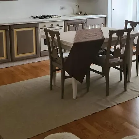 Vico Dei Panevino Hébergement de vacances *